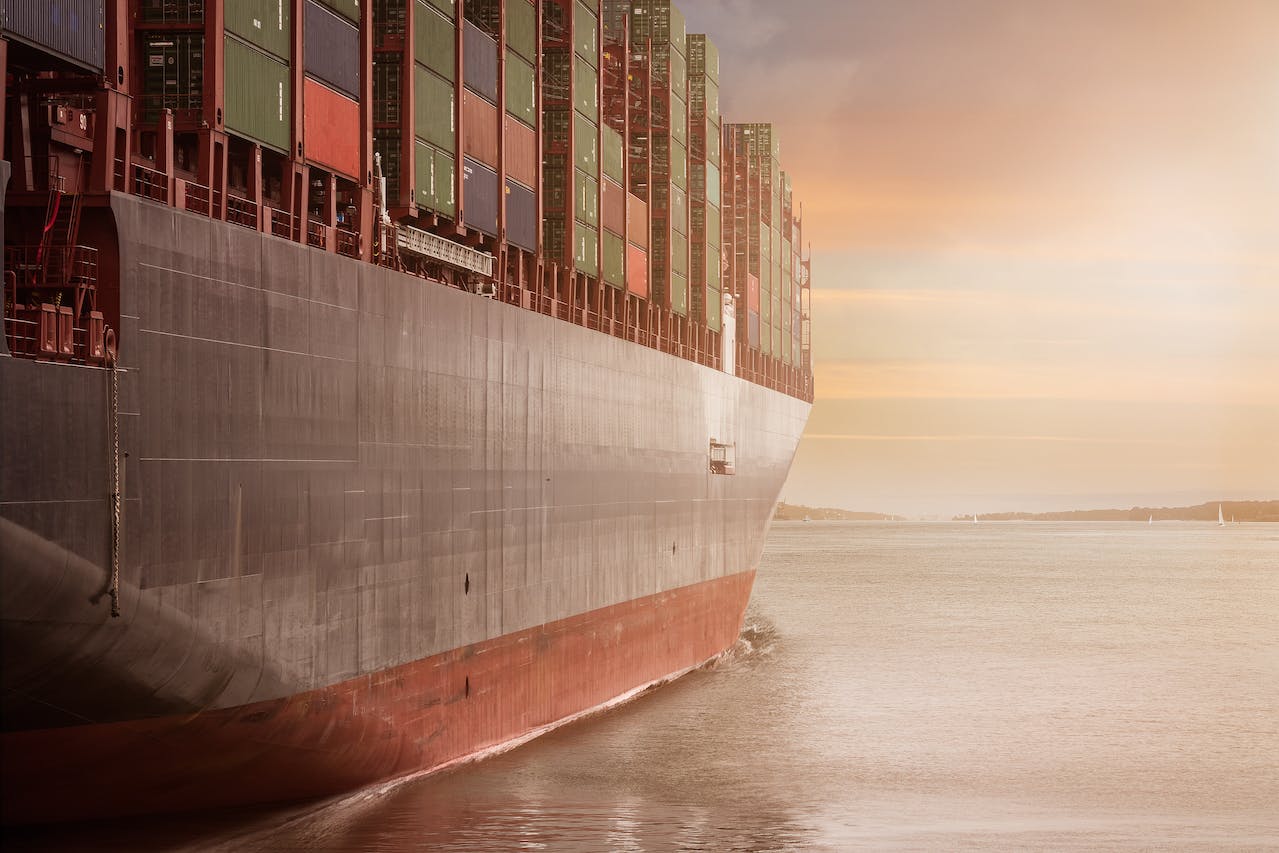 Beitragsbild Das weltweit erste Methanol-Containerschiff wird den NOK ab jetzt regelmäßig passieren